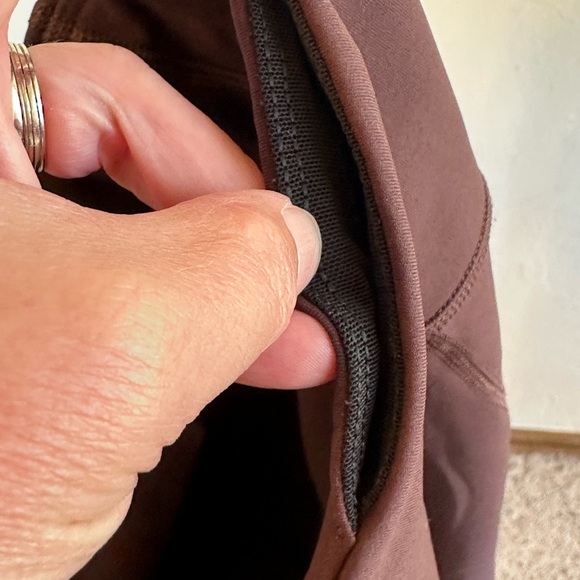 Spanx Chocolate Brown High-Waisted Slimming Activewear 3/4 Length Leggings Sz M - Picture 8 of 10